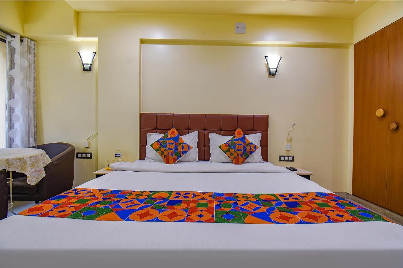 Fabhotel Sr Wakad - Nr Mall Of Millenium Pimpri-Chinchwad Exterior photo